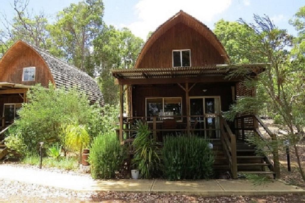 Jarrah Glen Cabins Nannup Camera foto