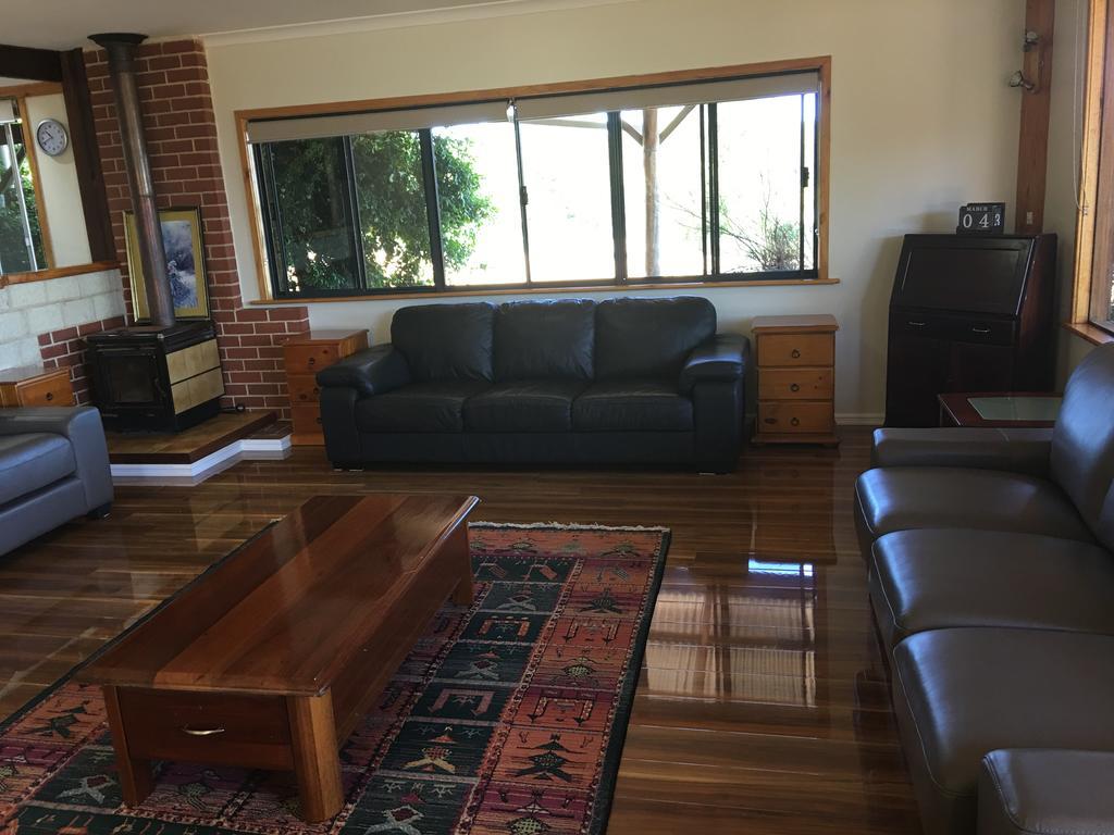 Jarrah Glen Cabins Nannup Esterno foto